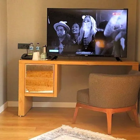 Roomers Nisantasi 3*
