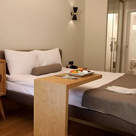 Roomers Nisantasi 3*