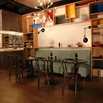 Roomers Nisantasi 酒店 3*