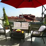 Roomers Nisantasi 3*