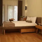 Roomers Nisantasi 3*