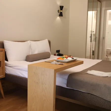 Roomers Nisantasi 3*